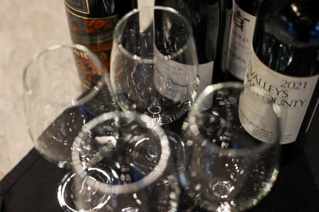 Wine Wednesdays – FREE Weekly Wine and Spirits Tastings Every  Weds 5-7PM